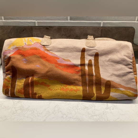 NWT FREE PEOPLE New Horizons Weekender Duffel Bag in Cactus - Picture 6 of 8